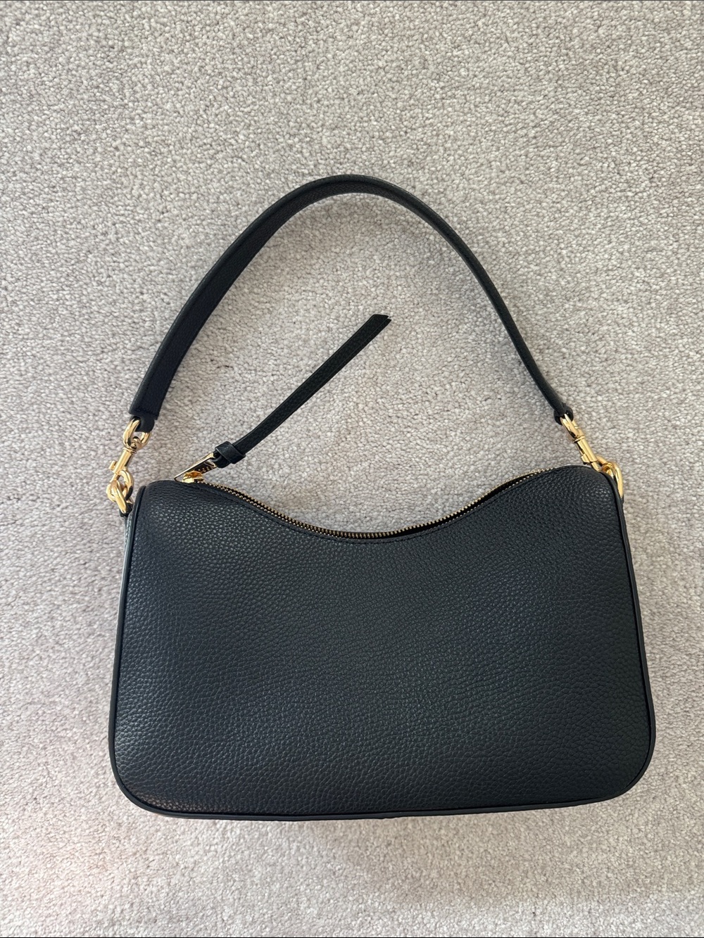 Marc Jacobs Black Pebbled Leather Shoulder Bag with Gold Hardware - Picture 2 of 2